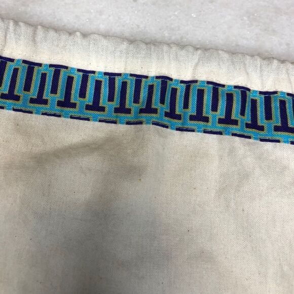 Tory Burch canvas dustbag with drawstring - Picture 2 of 7